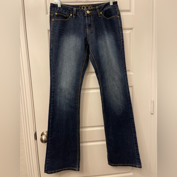 COOGI Woman’s Jeans - Picture 3 of 8